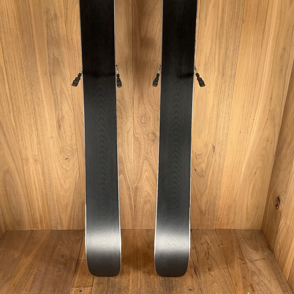 2022 Black Crows Camox W/ Marker Griffon 13 Demo Bindings 4 2022 Black Crows Camox W/ Marker Griffon 13 Demo Bindings - Image 4