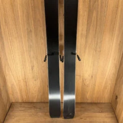 2023 Black Crows Serpo W/ Salomon Strive 13 Demo Bindings 7 2023 Black Crows Serpo W/ Salomon Strive 13 Demo Bindings -Rossignol || Salomon || Atomic Shop I150550037 1685383404153S954SU8P1GFN6N7N6WBN