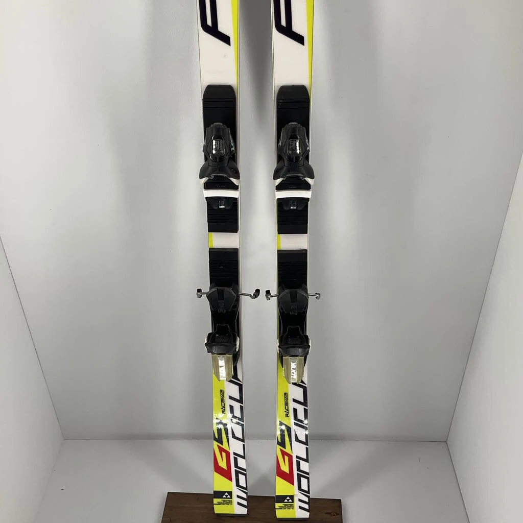 2010 Fischer RC4 WC GS W/ Look PX 12 Bindings 2 2010 Fischer RC4 WC GS W/ Look PX 12 Bindings - Image 2